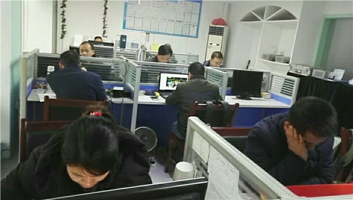 晗光戰士春節前夕激情奮戰，促項目完美收官